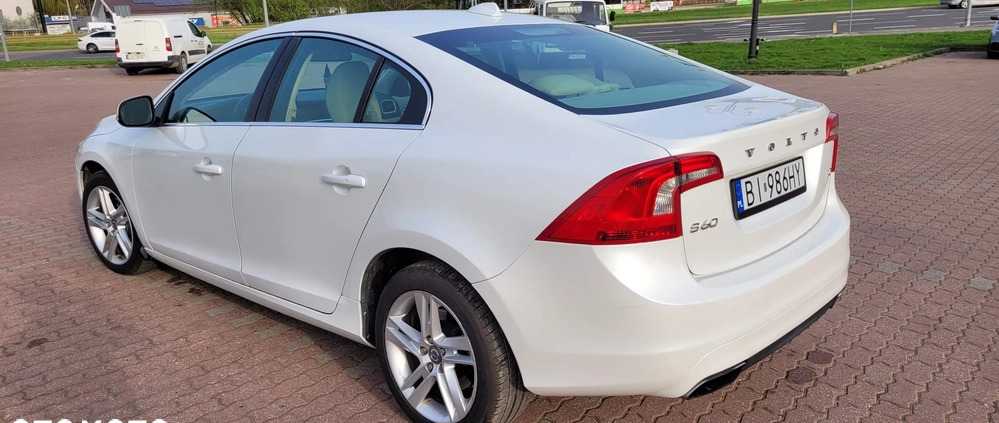 Volvo S60 cena 49900 przebieg: 146000, rok produkcji 2013 z Białystok małe 667